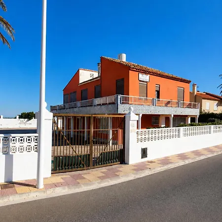 A Primera Linea Del Mar *
